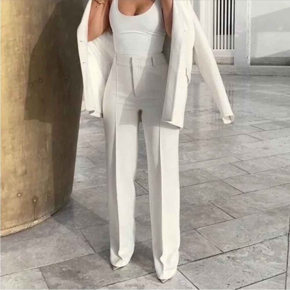 Zara white front seam trouser blogger favorite